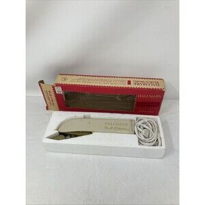 VINTAGE 1960's Hallmark Pink-o-Matic Electric Pinking Shears